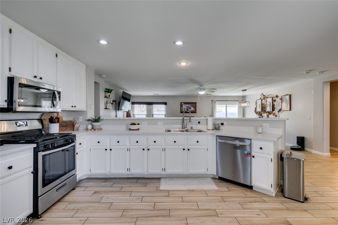 6447 Cayley Las Vegas NV 89110
