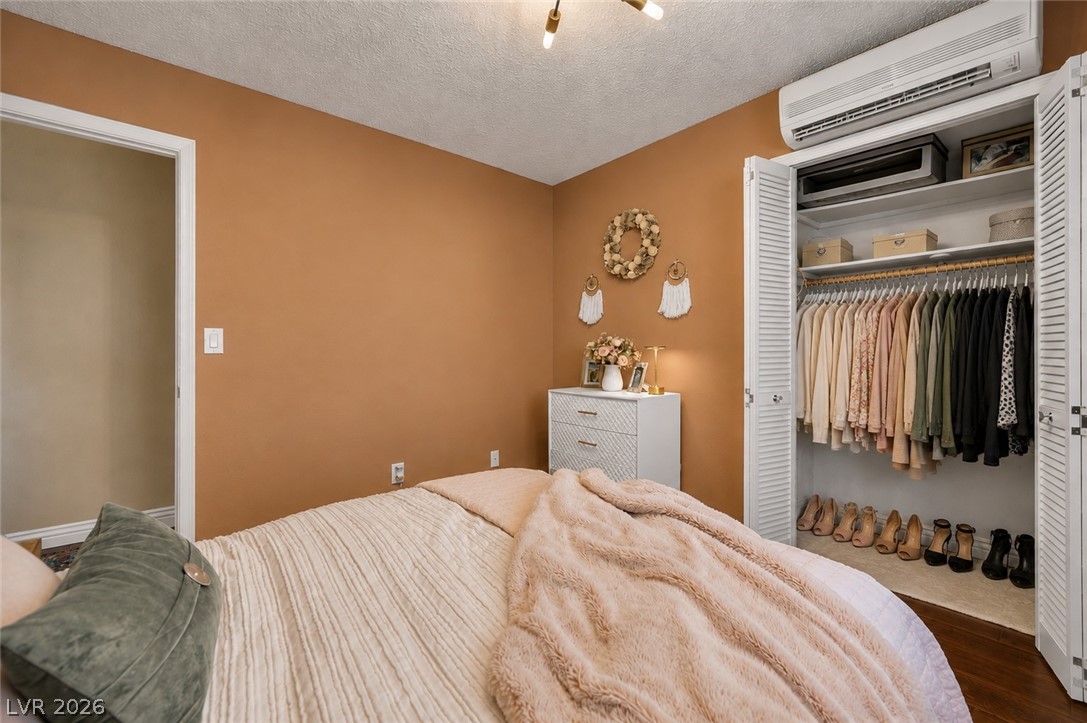 530 Grape Drive Henderson NV 89015