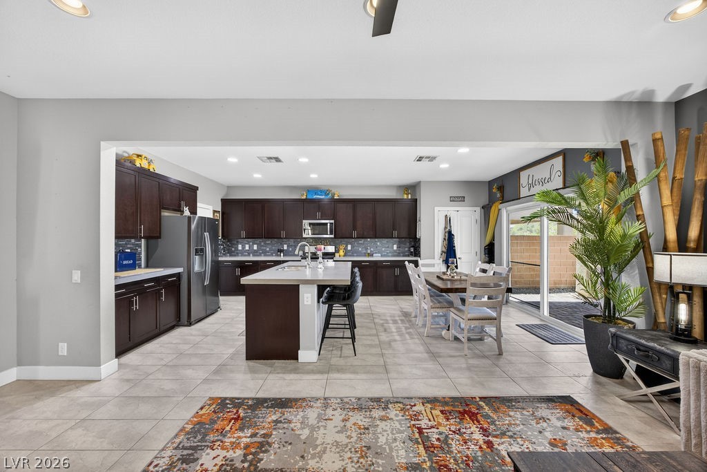 6375 Ashland Crest Street Las Vegas NV 89115