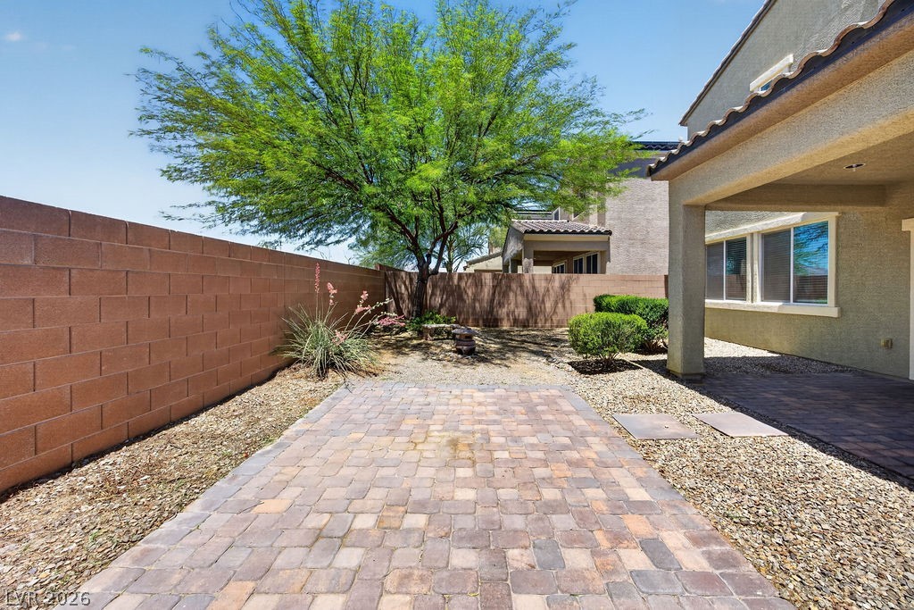 6375 Ashland Crest Street Las Vegas NV 89115