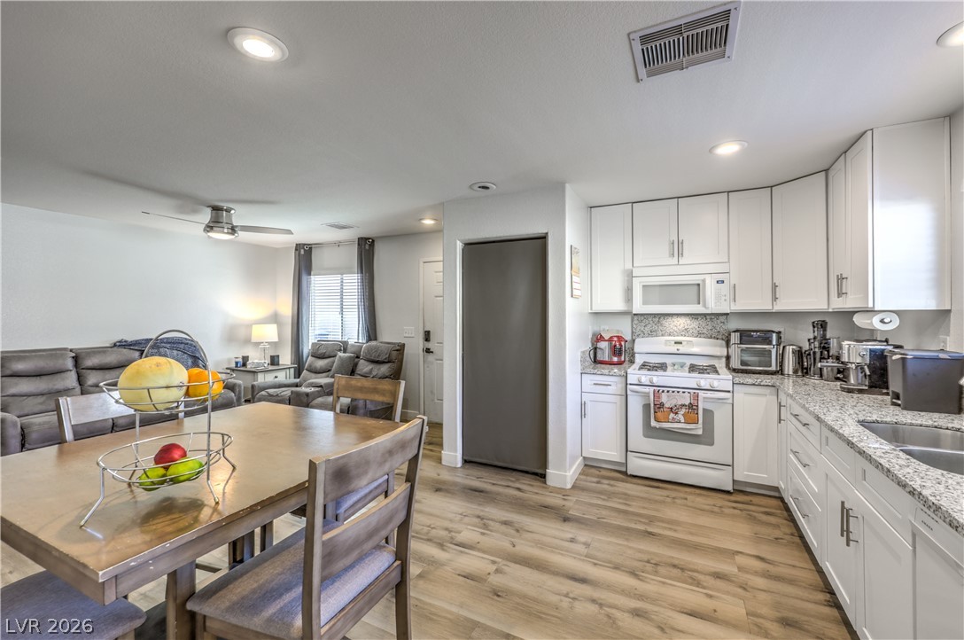 1160 Orange Meadow Street Las Vegas NV 89142