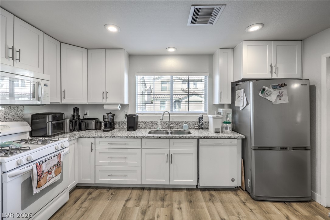 1160 Orange Meadow Street Las Vegas NV 89142