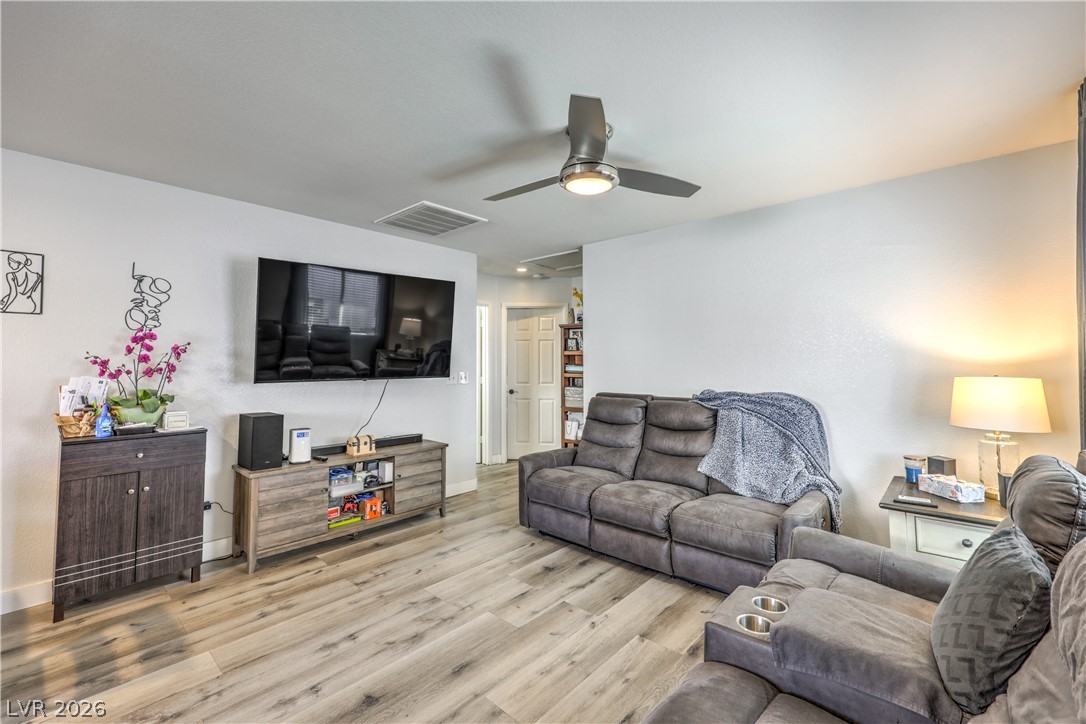 1160 Orange Meadow Street Las Vegas NV 89142
