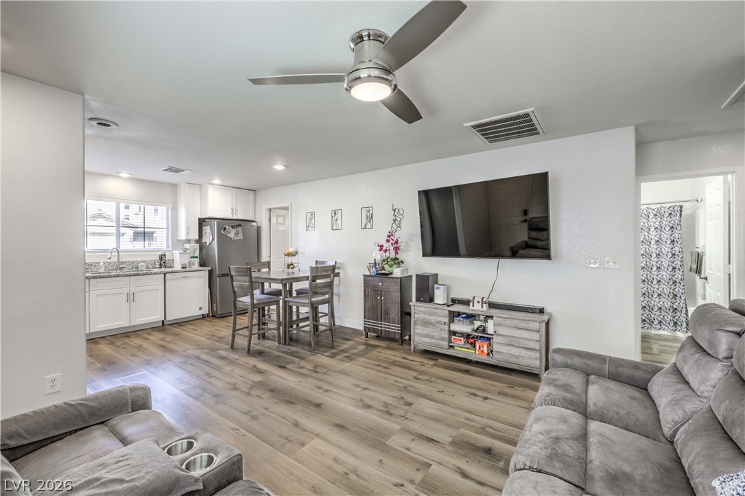 1160 Orange Meadow Street Las Vegas NV 89142
