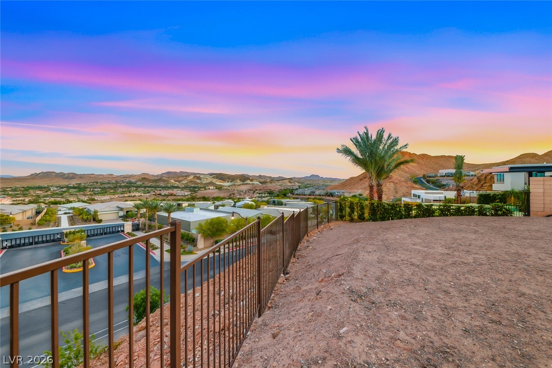 30 Sand Star Lane Henderson NV 89011