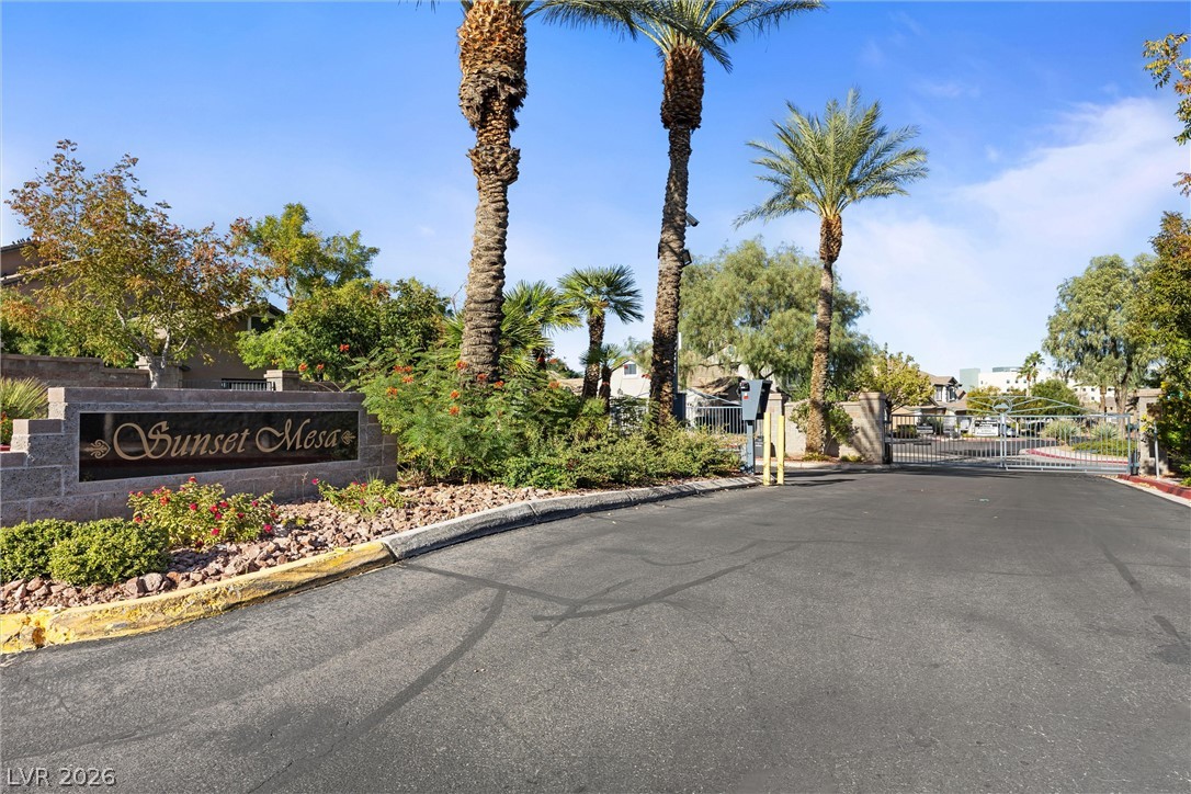 10246 Sun Dusk Lane Las Vegas NV 89144