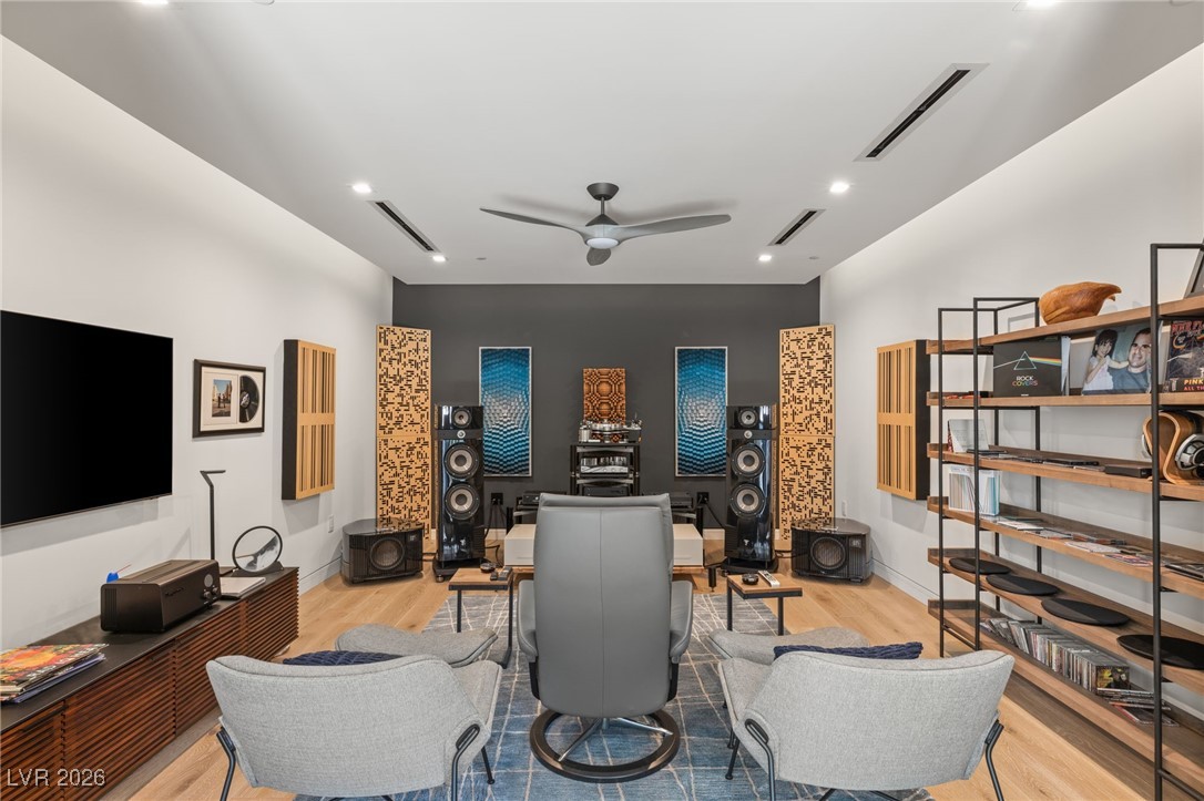 6 Vista Crescent Court Henderson NV 89012