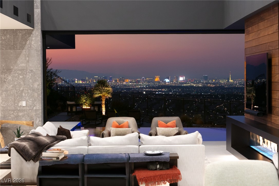 6 Vista Crescent Court Henderson NV 89012