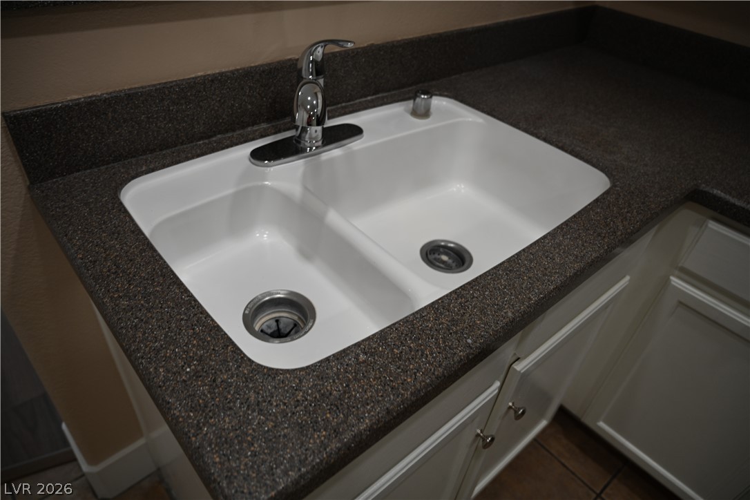3907 Starfield Lane Las Vegas NV 89147