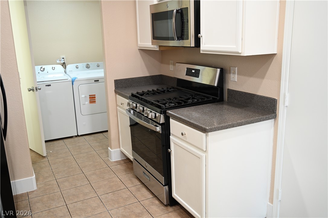 3907 Starfield Lane Las Vegas NV 89147