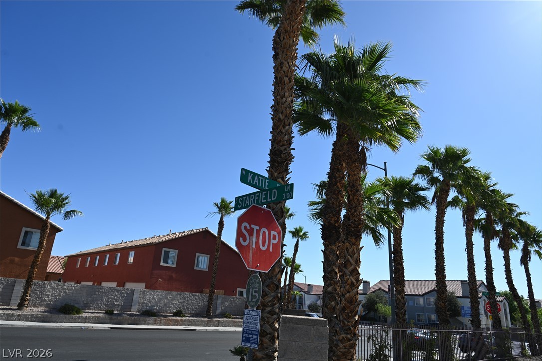 3907 Starfield Lane Las Vegas NV 89147