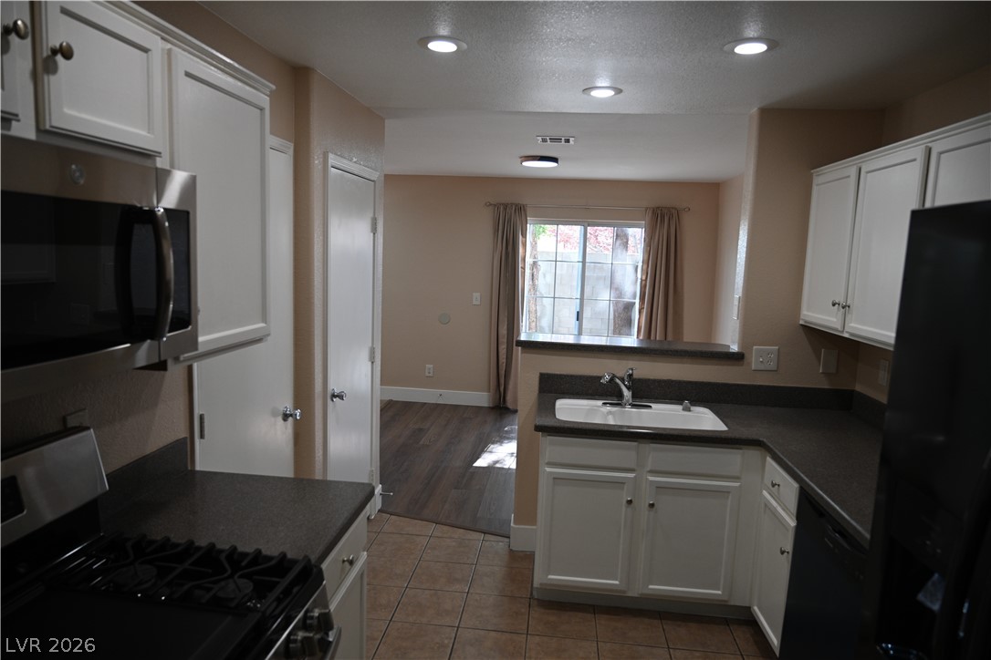 3907 Starfield Lane Las Vegas NV 89147