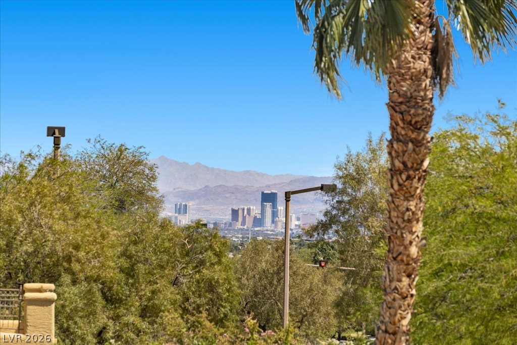10653 Oak Apple Avenue Las Vegas NV 89144