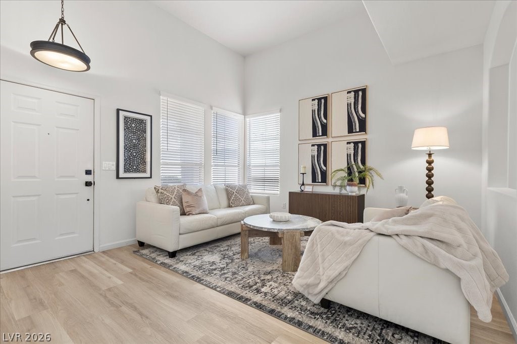 10653 Oak Apple Avenue Las Vegas NV 89144