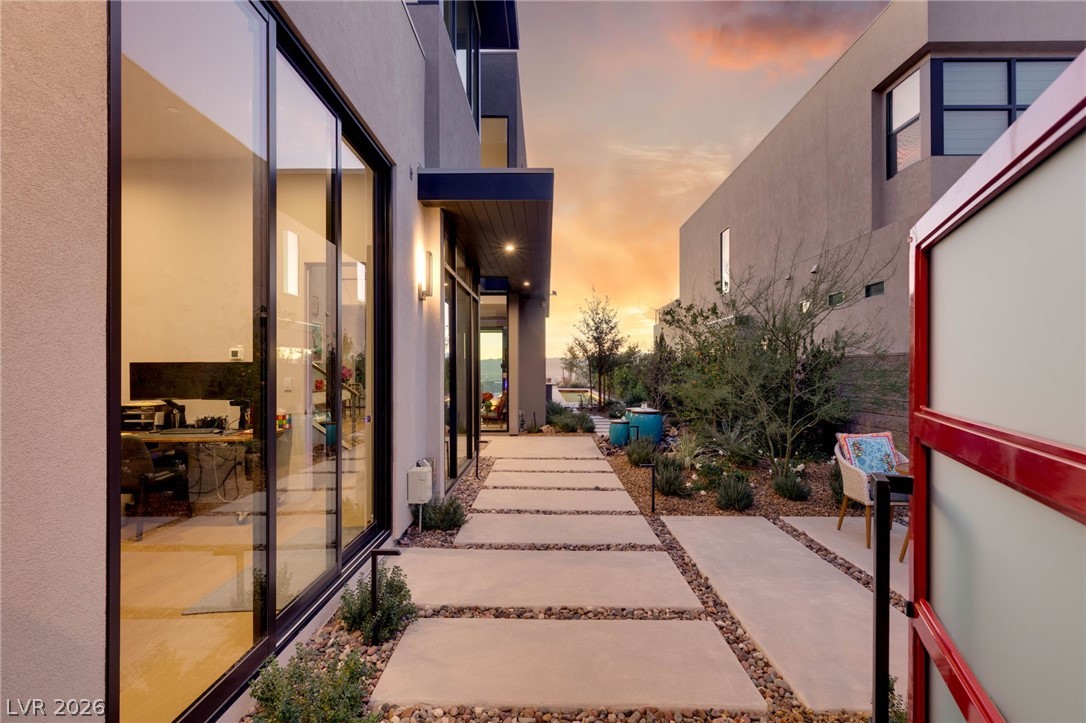 571 Overlook Rim Drive Henderson NV 89012