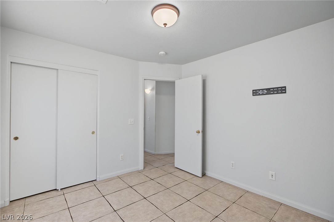 5643 Crowbush Cove Place Las Vegas NV 89122