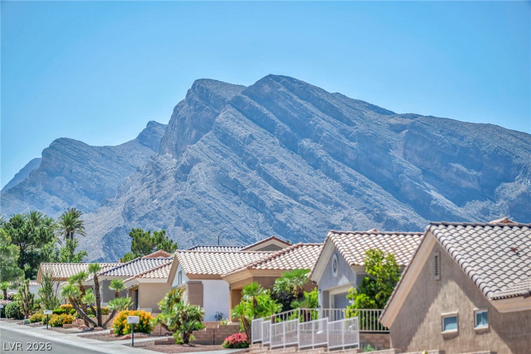 10105 Cresent Creek Drive Las Vegas NV 89134