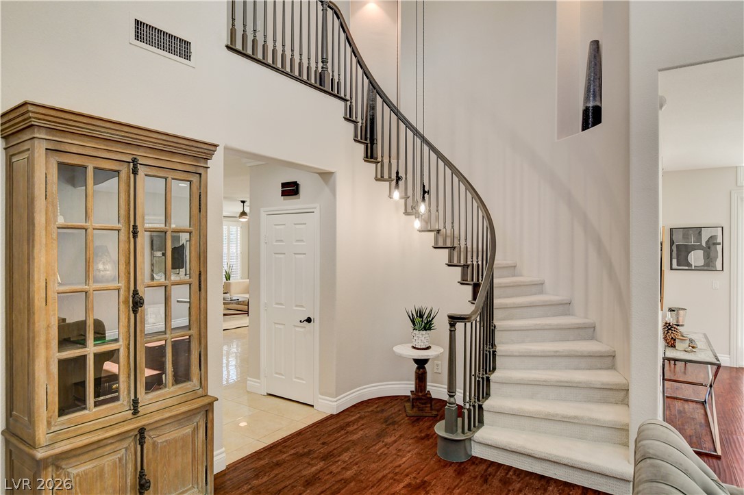 517 Tuscany View Street Las Vegas NV 89145