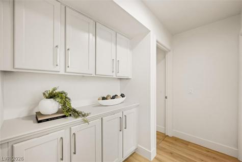 2517 Desert Sands Drive Las Vegas NV 89134