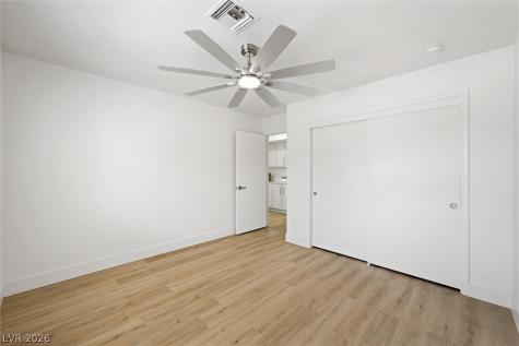 2517 Desert Sands Drive Las Vegas NV 89134