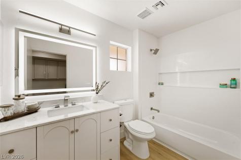 2517 Desert Sands Drive Las Vegas NV 89134