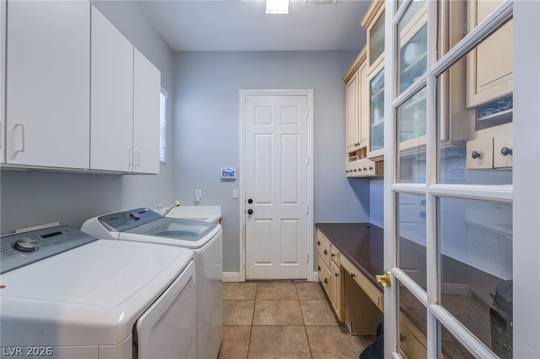 6891 Goose River Avenue Las Vegas NV 89131