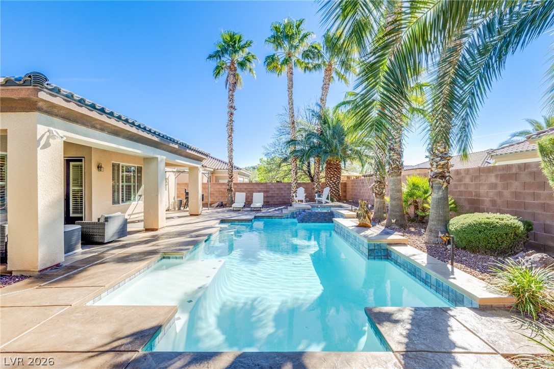 6891 Goose River Avenue Las Vegas NV 89131
