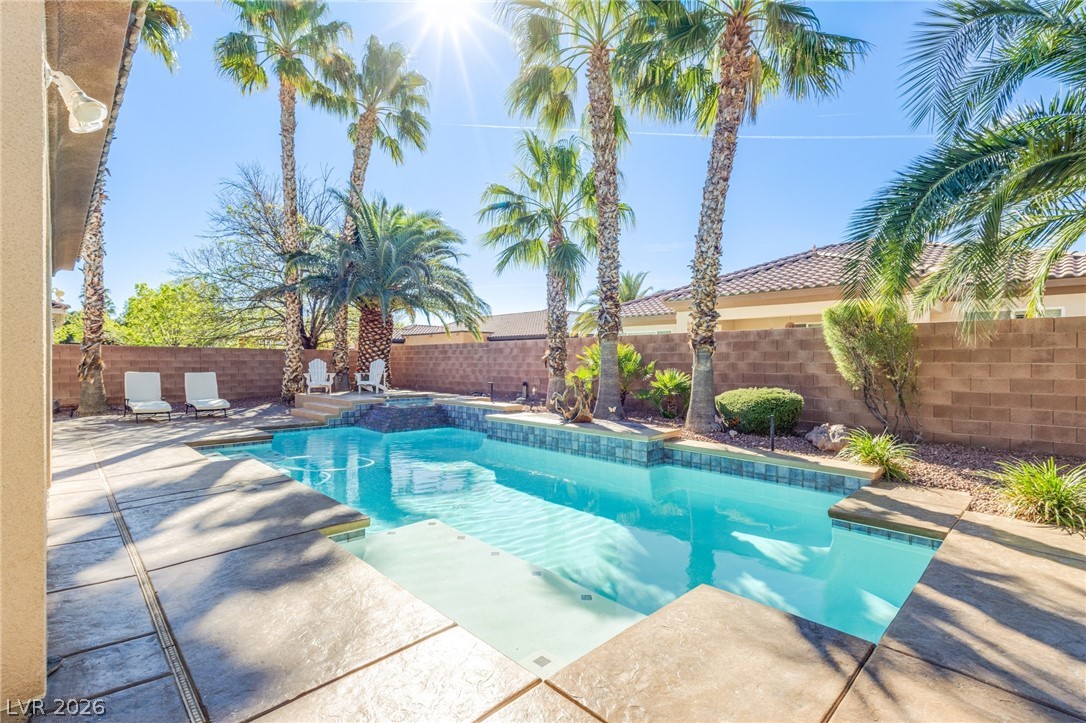 6891 Goose River Avenue Las Vegas NV 89131