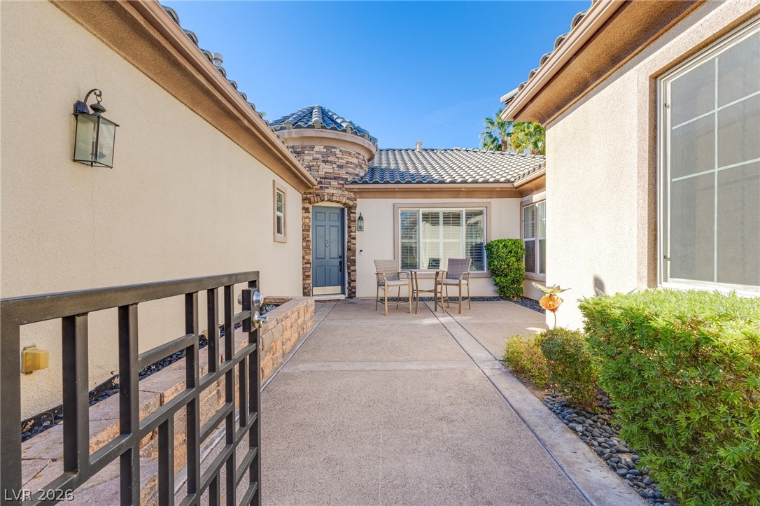6891 Goose River Avenue Las Vegas NV 89131