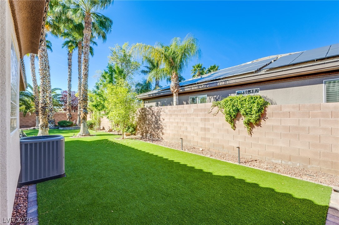 6891 Goose River Avenue Las Vegas NV 89131