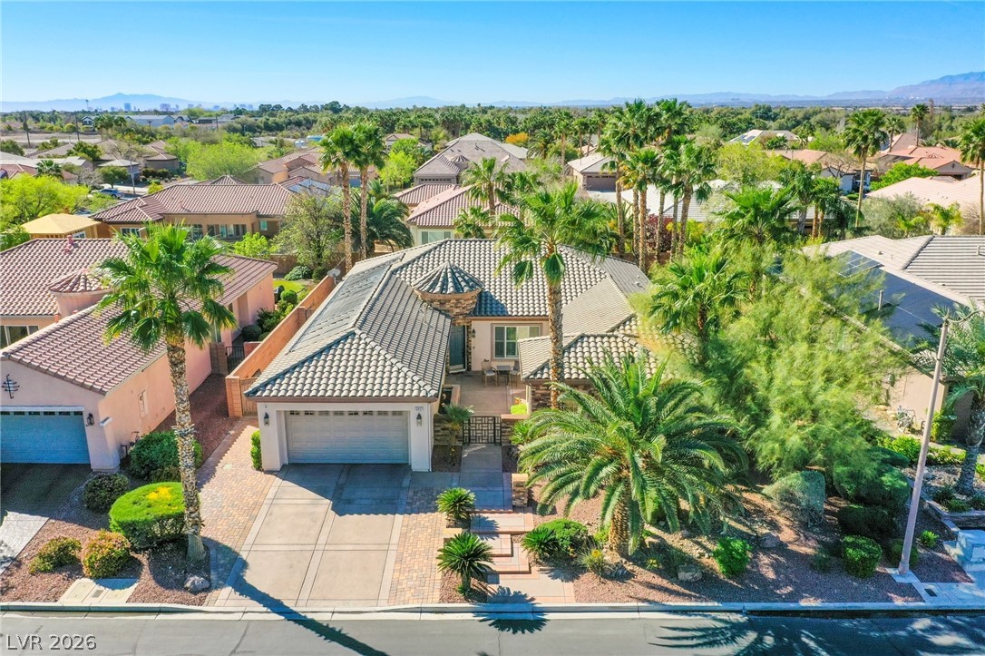 6891 Goose River Avenue Las Vegas NV 89131