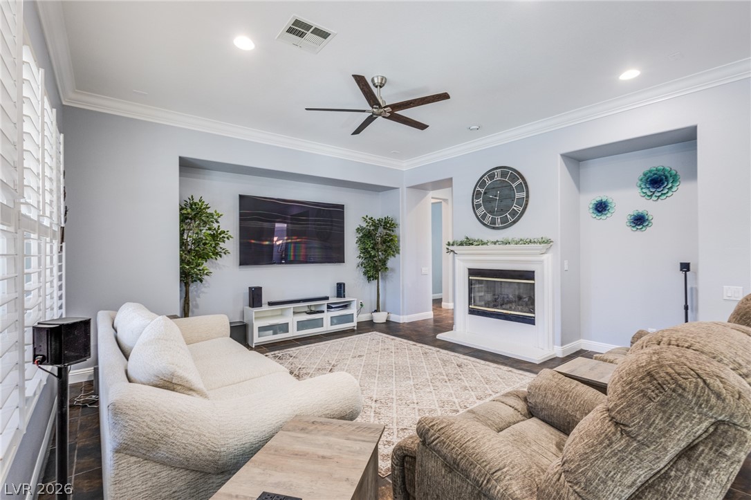 6891 Goose River Avenue Las Vegas NV 89131