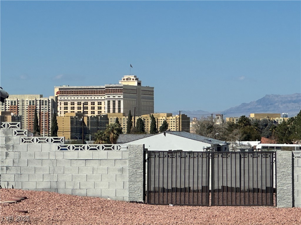 78 Siddall Avenue Las Vegas NV 89183