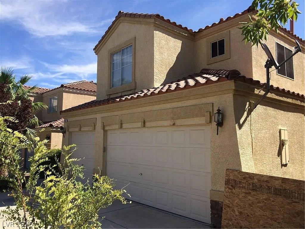 256 Camino Viejo Street Henderson NV 89012