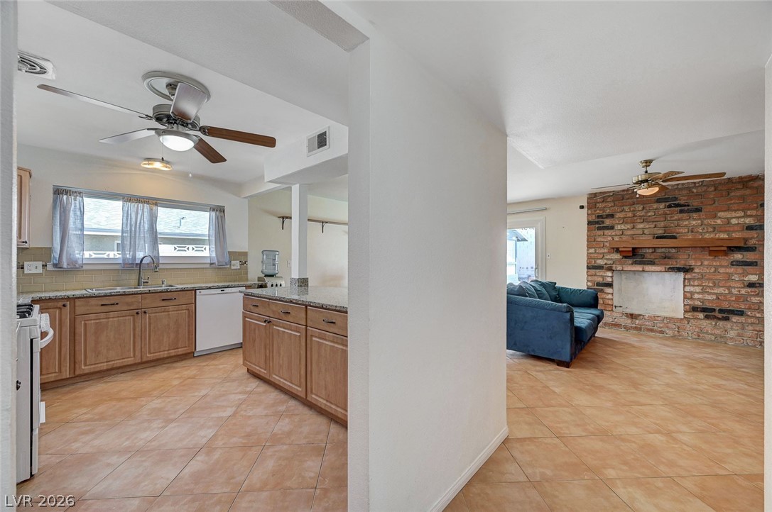4383 Del Santos Drive Las Vegas NV 89121