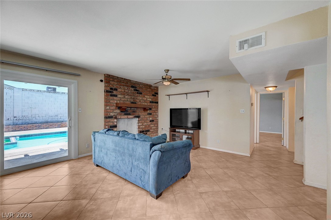 4383 Del Santos Drive Las Vegas NV 89121