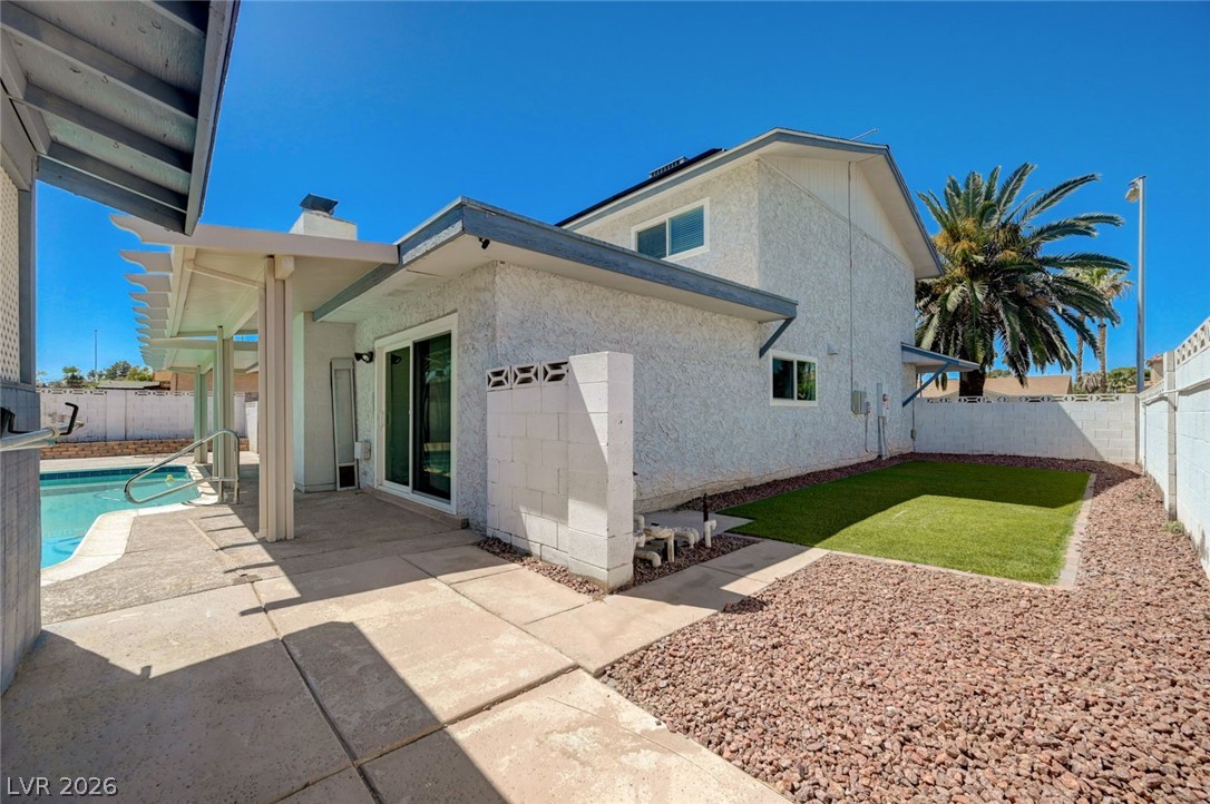 4383 Del Santos Drive Las Vegas NV 89121