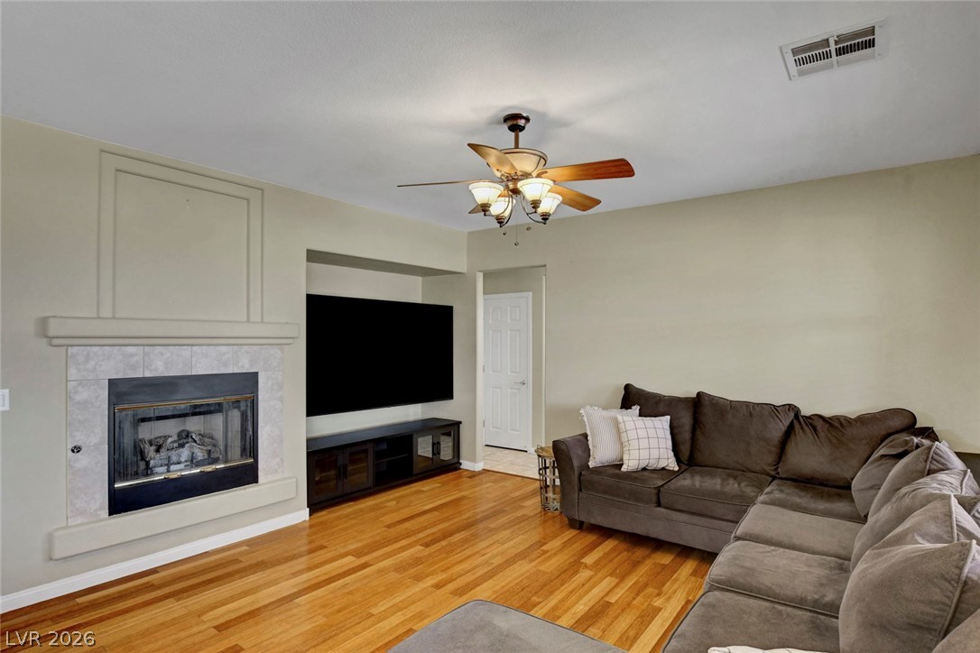 36 Distinguished Way Henderson NV 89002