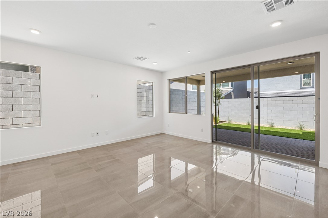 10456 Mountain Aster Avenue Las Vegas NV 89166