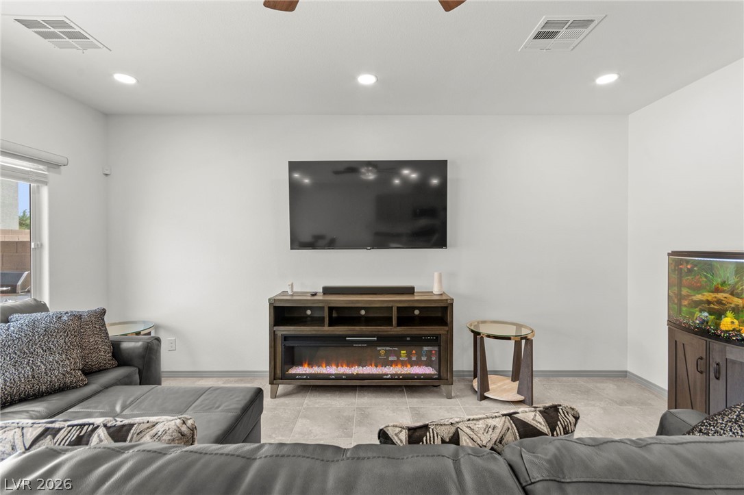 950 Willow Berry Avenue North Las Vegas NV 89032