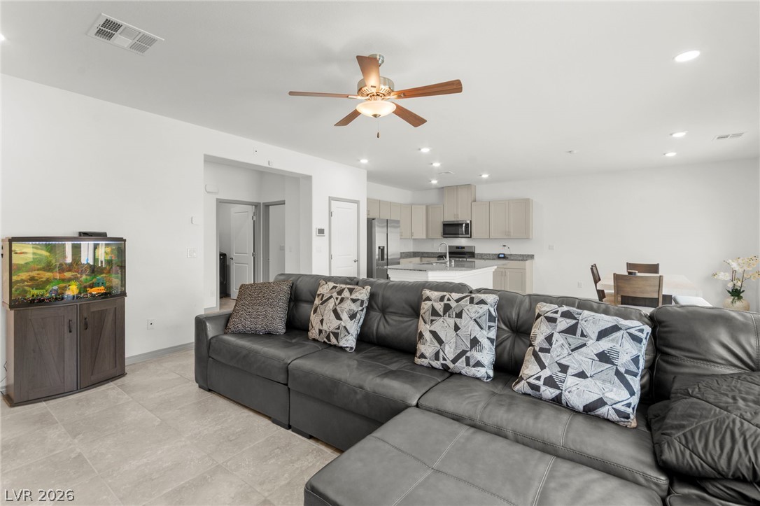 950 Willow Berry Avenue North Las Vegas NV 89032