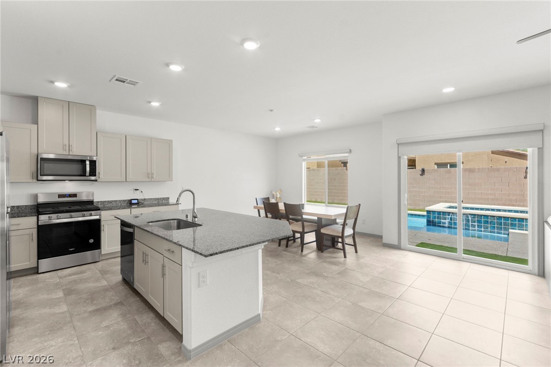 950 Willow Berry Avenue North Las Vegas NV 89032
