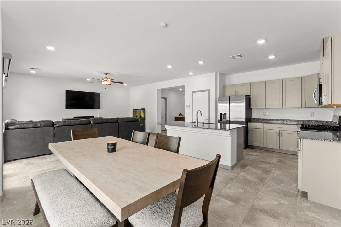 950 Willow Berry Avenue North Las Vegas NV 89032