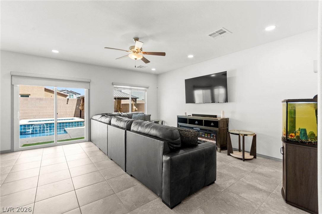 950 Willow Berry Avenue North Las Vegas NV 89032