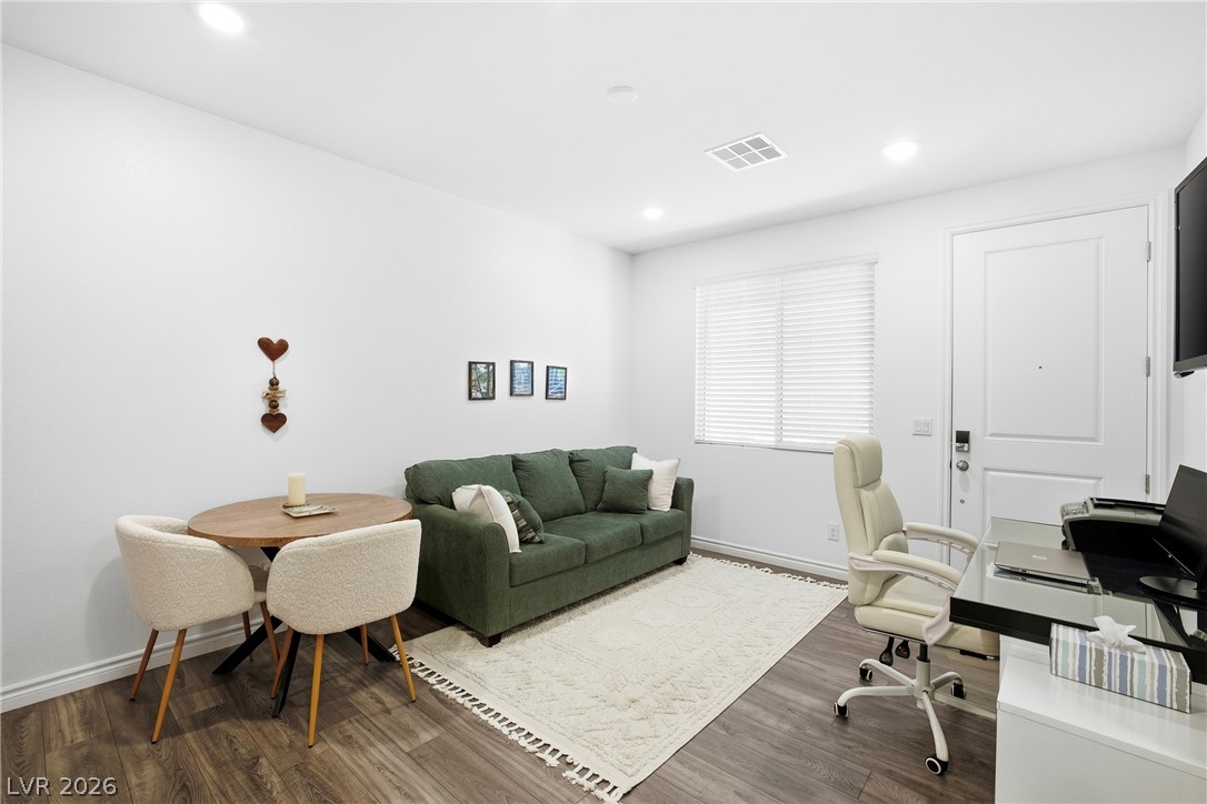 9628 Slate Peak Avenue Las Vegas NV 89178