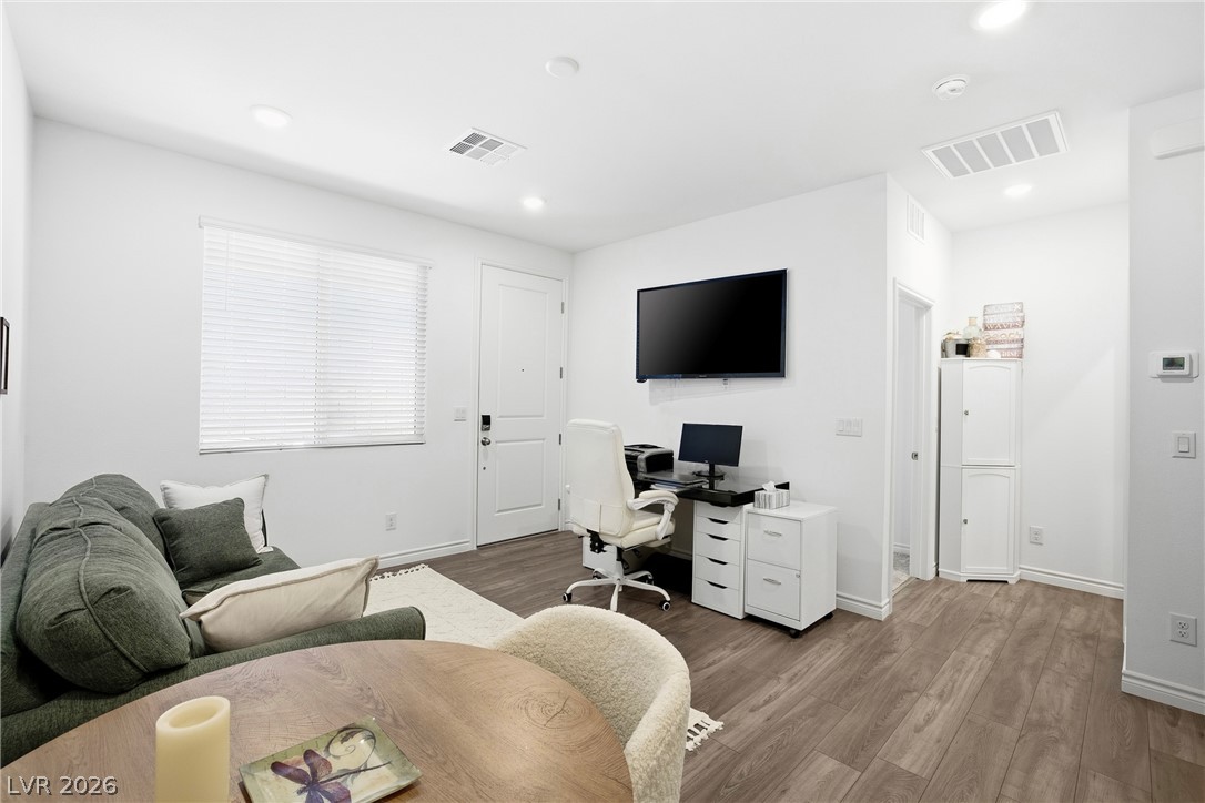 9628 Slate Peak Avenue Las Vegas NV 89178