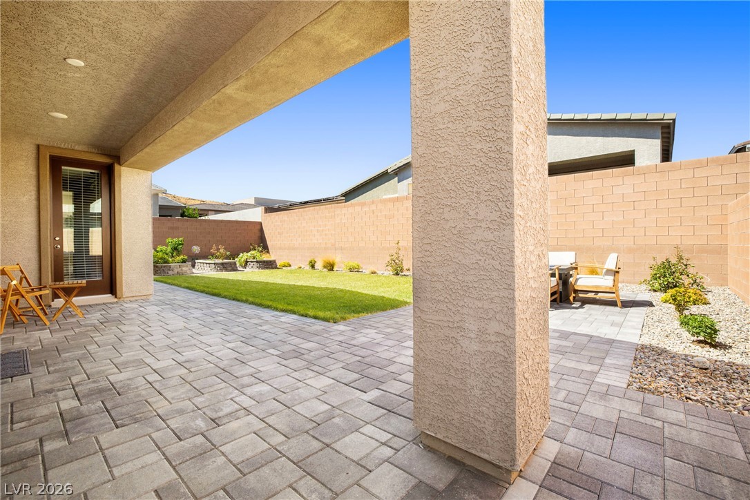 9628 Slate Peak Avenue Las Vegas NV 89178