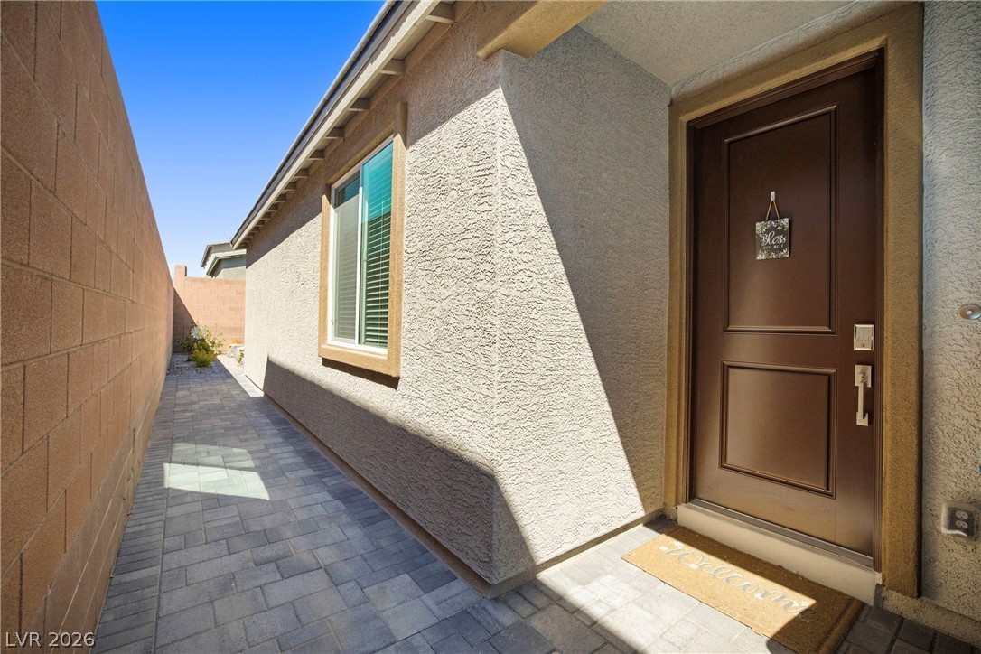 9628 Slate Peak Avenue Las Vegas NV 89178