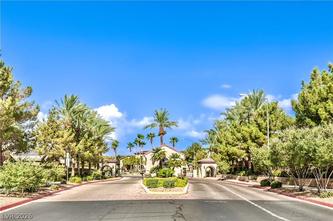 3633 Greenbriar Bluff Avenue North Las Vegas NV 89081