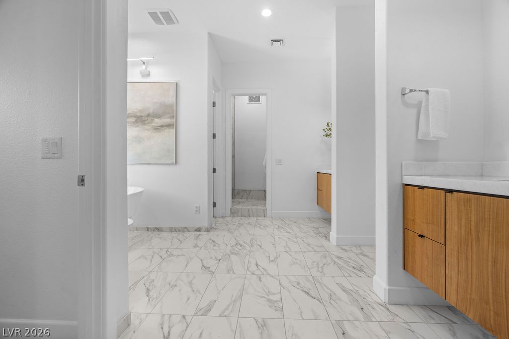 628 Edgebrook Drive Las Vegas NV 89145